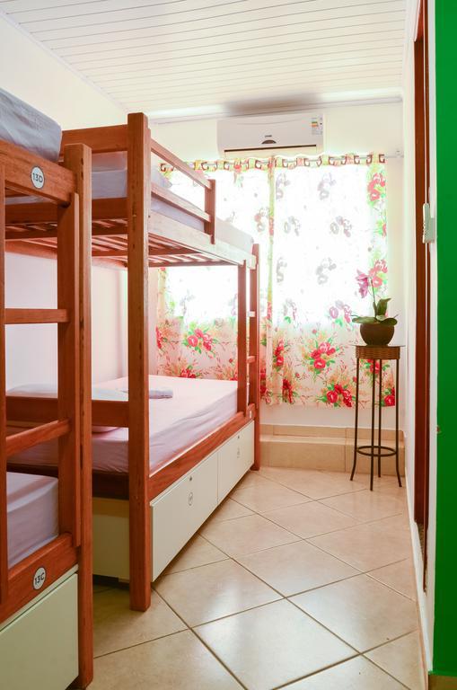 Beira Mar Hostel & Suites Abraão Exteriör bild